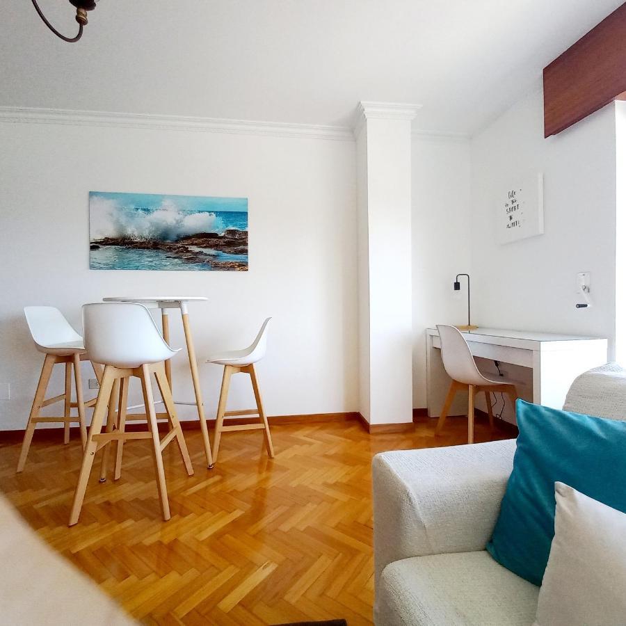 Piso Mirador Playa De Coroso Apartment Ribeira Bagian luar foto